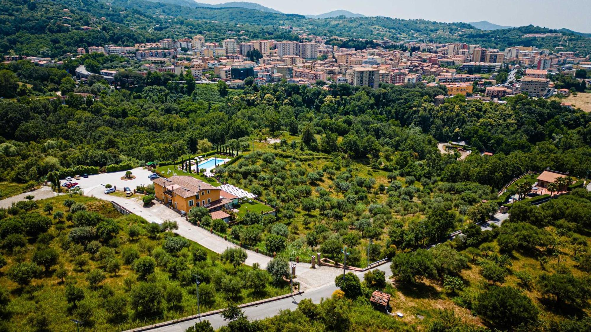 Casale Degli Ulivi Resort Pellare Экстерьер фото